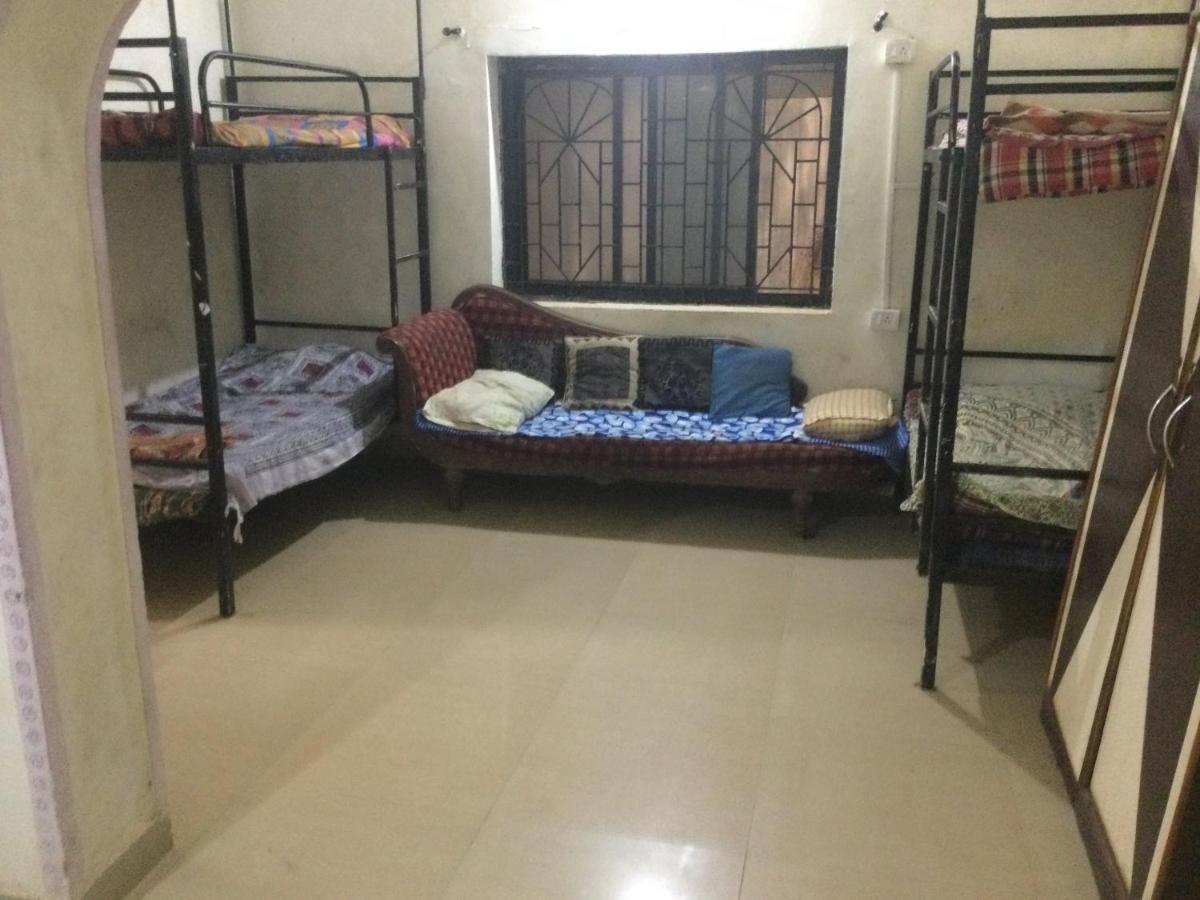 Hippie Hostel Or Goamazing Hostel 安君纳 外观 照片